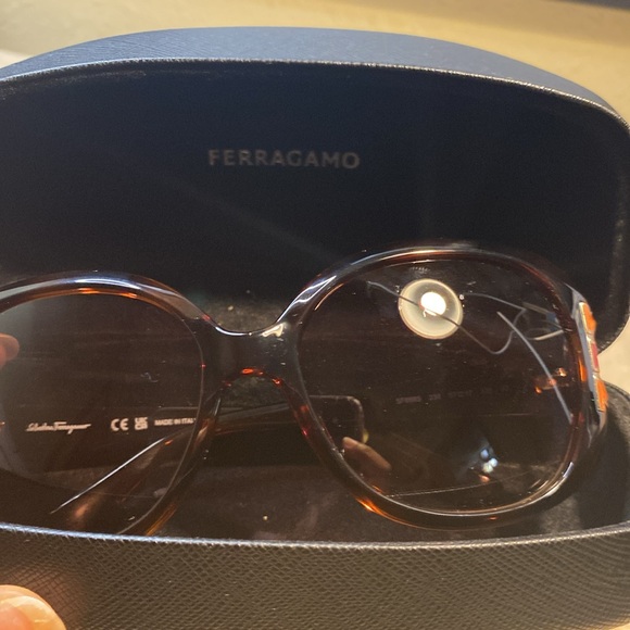 Salvatore Ferragamo NEW Authentic Tortoise  Sunglasses - Picture 6 of 7